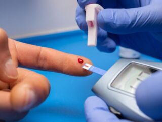 Niski poziom cukru we krwi – przyczyny, objawy i skutki hipoglikemii